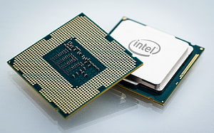 Zwei Intel-Computer-Prozessoreinheiten, CPU, Computer, Computer-CPU HD-Hintergrundbild